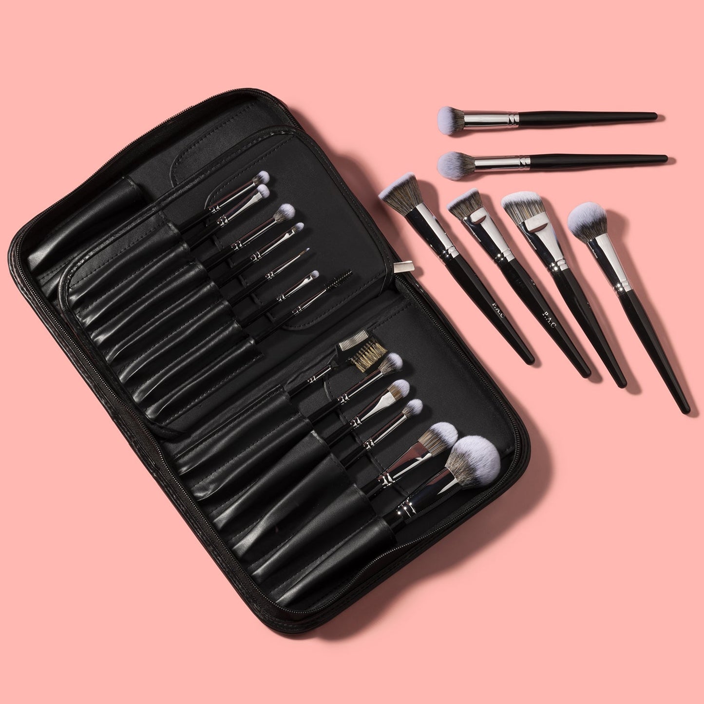 PAC Cosmetics Synthetic Series (25 Brushes )