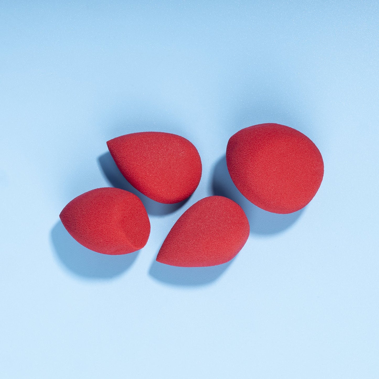 PAC Cosmetics Mini Sponge Set (Water Drop, Egg, Olive Cut) (Red) (4 Pc)