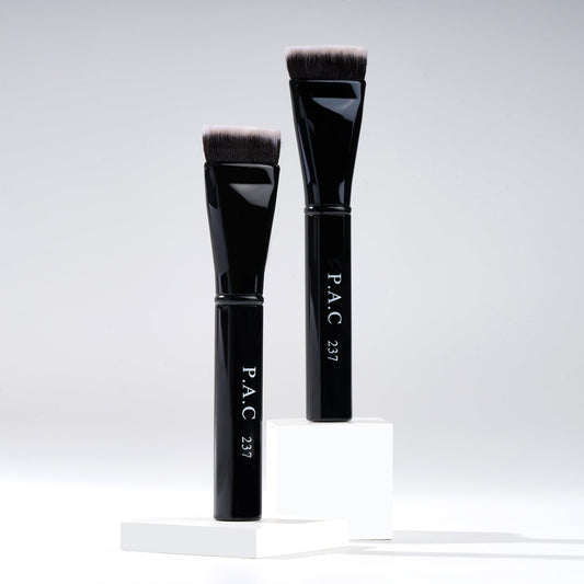 PAC Cosmetics Contouring Brush 237