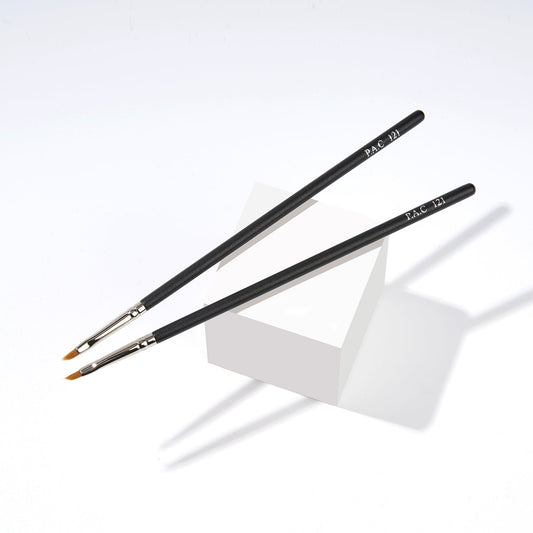 PAC Cosmetics Eyeliner Brush 121