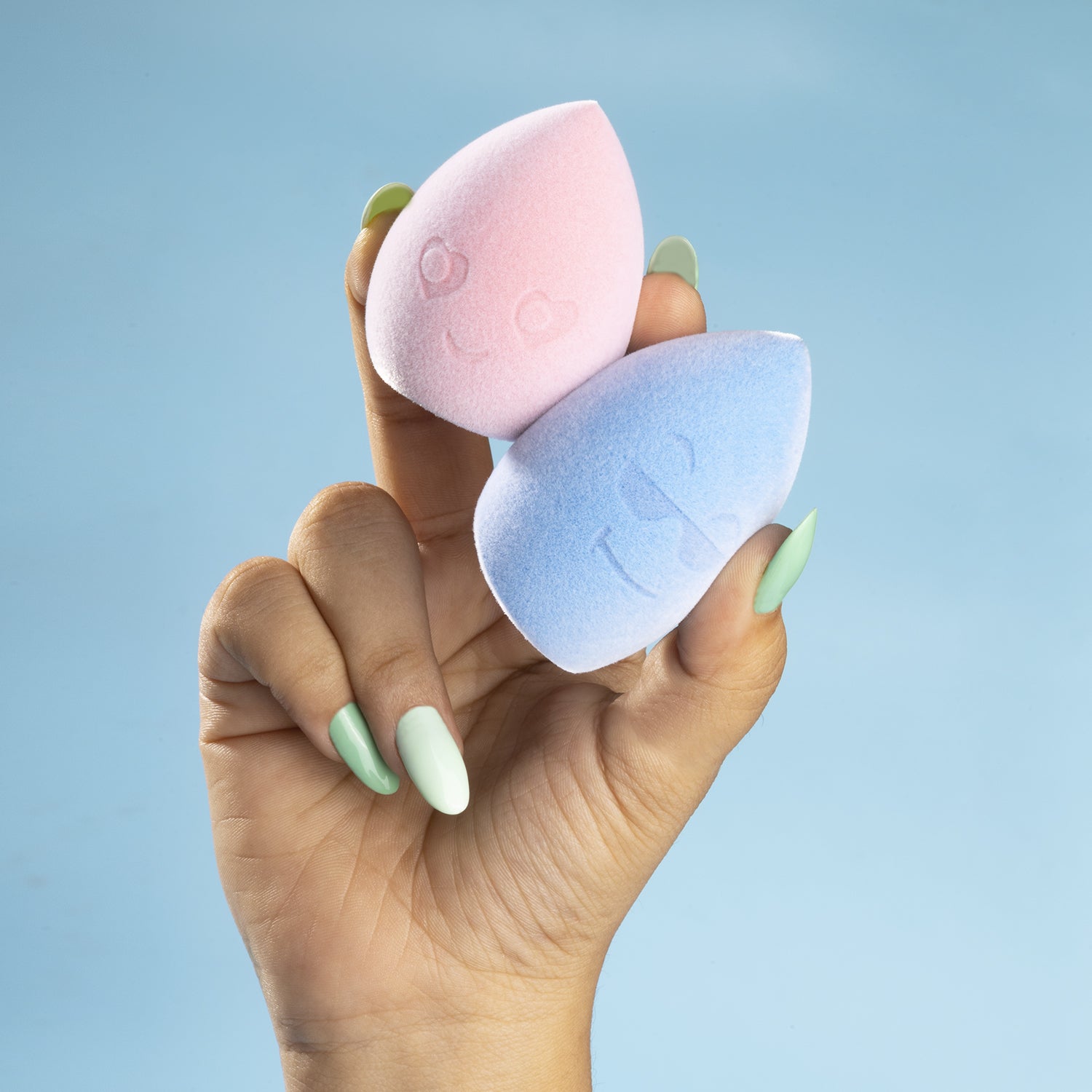 PAC Cosmetics Mr. & Mrs. Bounce (Water Drop Cut, Olive Cut) (Blue, Pink) (2 Pcs)