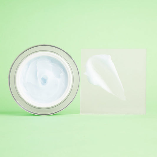 PAC Cosmetics Spotlight Moisturizer (50 gm)